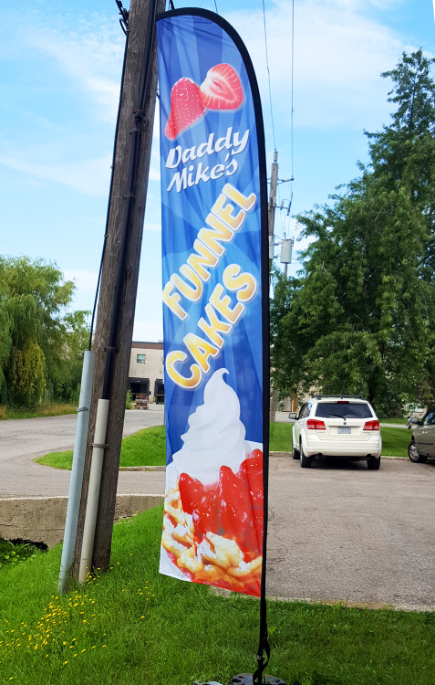 Feather, teardrop or rectangle Flags and banners